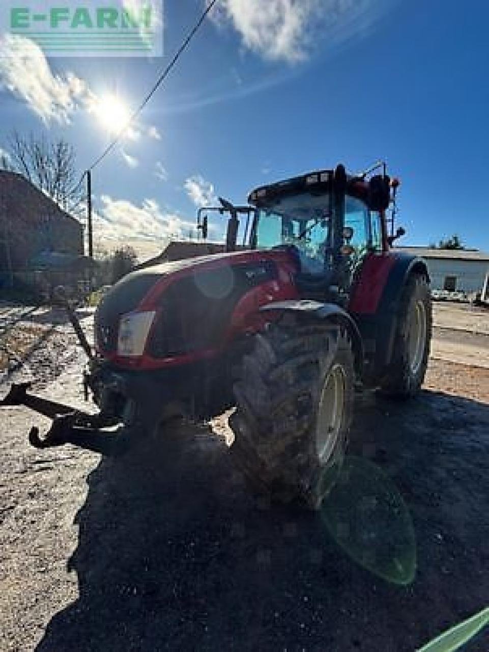 Traktor du type Valtra t163v, Gebrauchtmaschine en MONFERRAN (Photo 2)