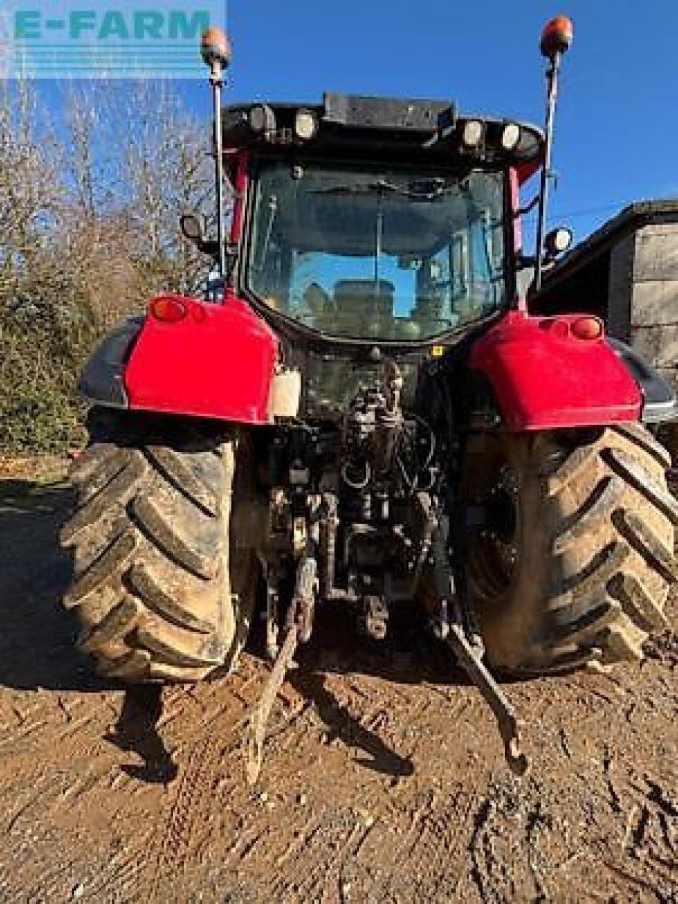 Traktor du type Valtra t163v, Gebrauchtmaschine en MONFERRAN (Photo 8)