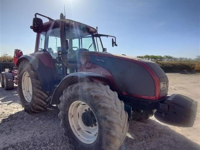 Traktor of the type Valtra T170, Gebrauchtmaschine in Ringkøbing (Picture 1)