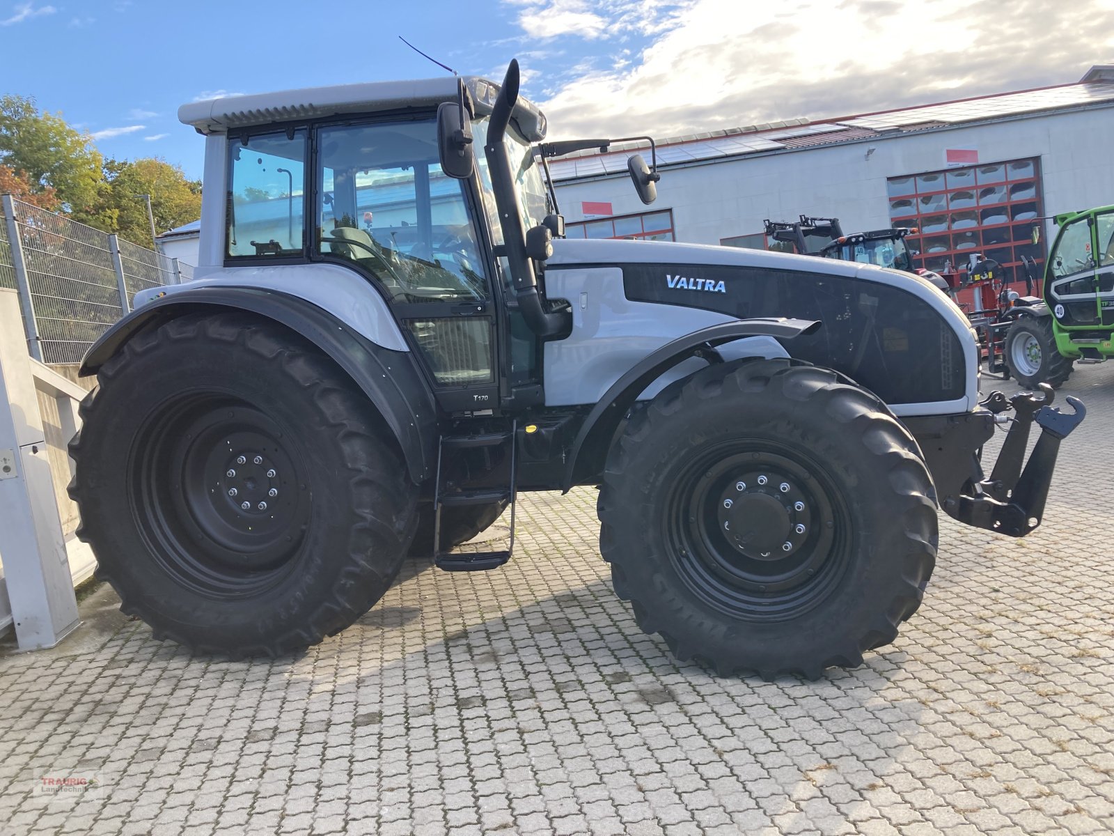 Traktor del tipo Valtra T170, Gebrauchtmaschine In Mainburg/Wambach (Immagine 8)