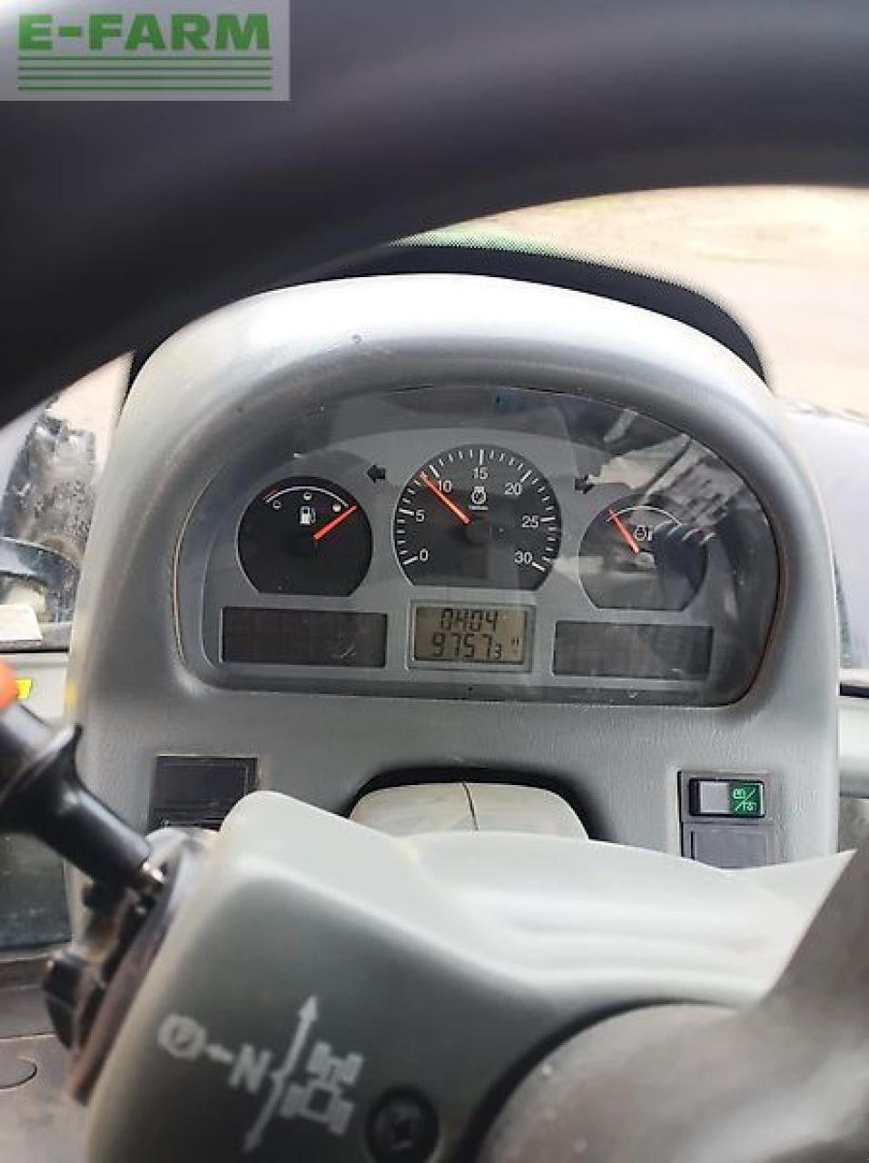 Traktor Türe ait Valtra t171, Gebrauchtmaschine içinde WALLHAUSEN (resim 7)