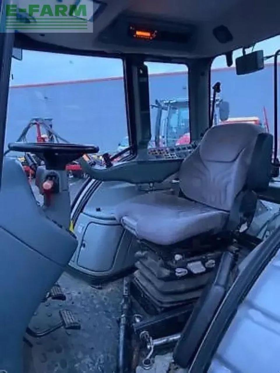 Traktor typu Valtra t172 hitech, Gebrauchtmaschine v MARLENHEIM (Obrázok 8)