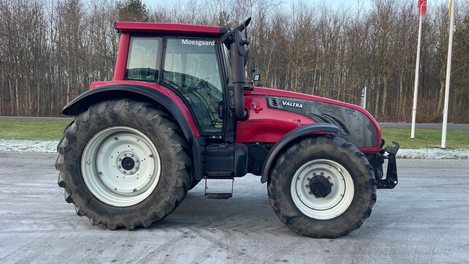 Traktor Türe ait Valtra T172 Versu, Gebrauchtmaschine içinde Nimtofte (resim 4)