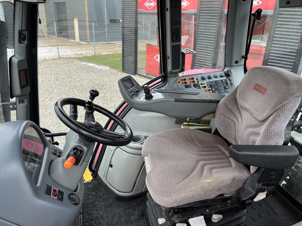 Traktor van het type Valtra T172, Gebrauchtmaschine in Skjern (Foto 5)