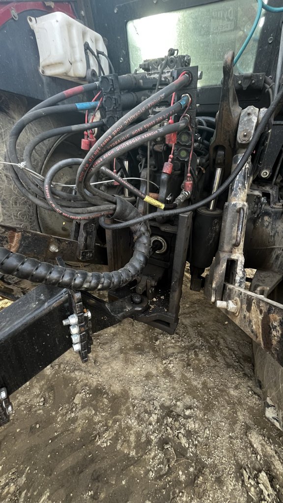 Traktor typu Valtra T172V, Gebrauchtmaschine v Calmont (Obrázek 10)