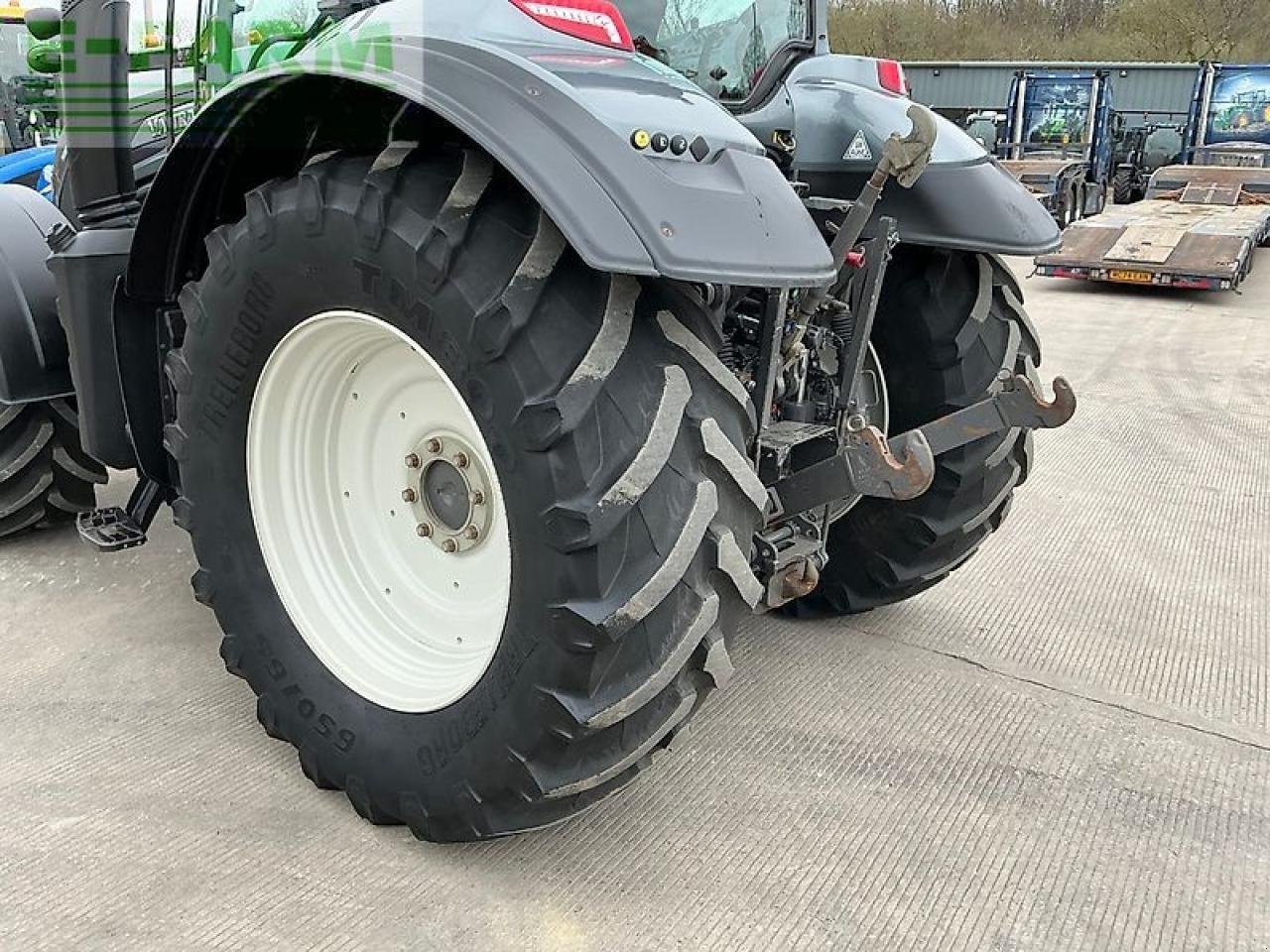 Traktor Türe ait Valtra t174 active tractor (st26000), Gebrauchtmaschine içinde SHAFTESBURY (resim 18)