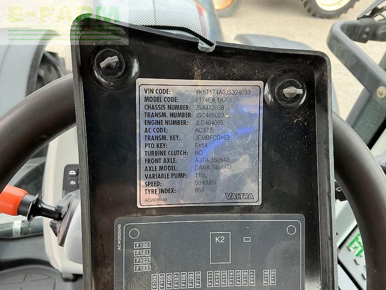 Traktor Türe ait Valtra t174 active tractor (st26000), Gebrauchtmaschine içinde SHAFTESBURY (resim 26)