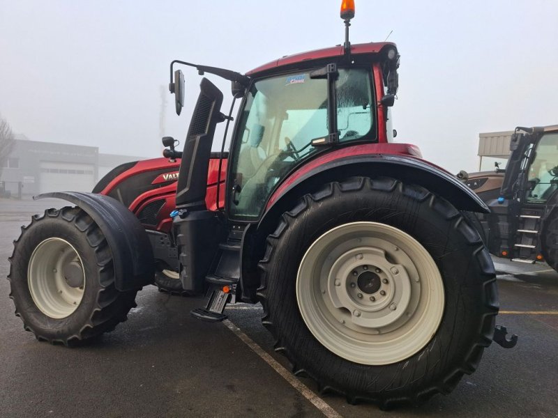 Traktor za tip Valtra T174 ACTIVE, Gebrauchtmaschine u PASSAIS LA CONCEPTION (Slika 1)