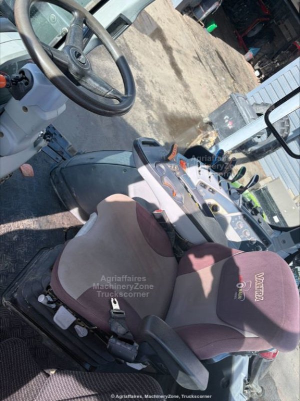 Traktor типа Valtra T174 ACTIVE, Gebrauchtmaschine в BOULOGNE SUR GESSE (Фотография 4)