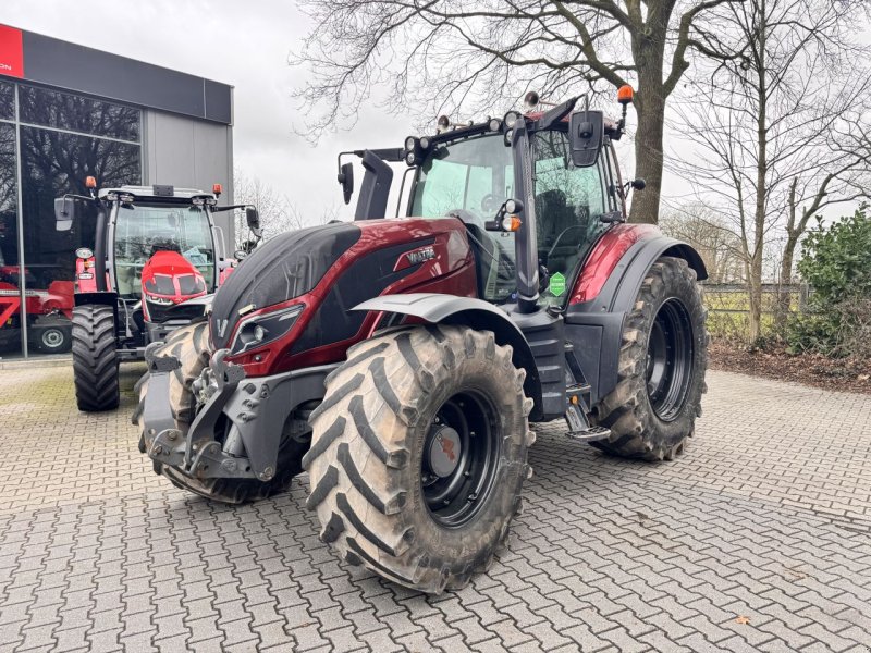 Traktor Türe ait Valtra T174 Active, Gebrauchtmaschine içinde Achterveld (resim 1)