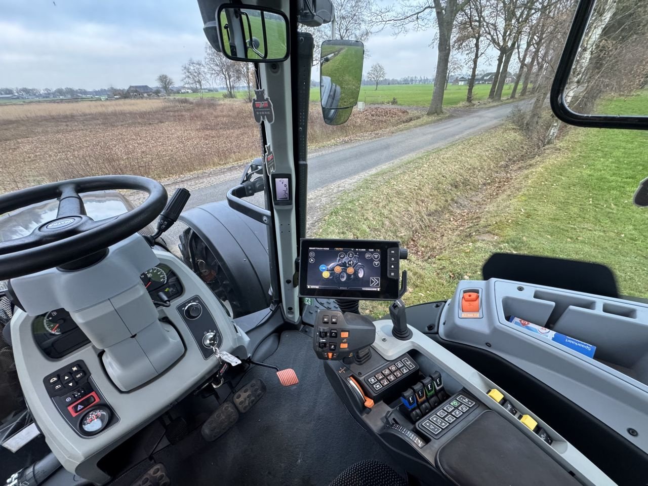Traktor Türe ait Valtra T174 Direct Ecopower smart touch, Gebrauchtmaschine içinde Nieuw Heeten (resim 5)