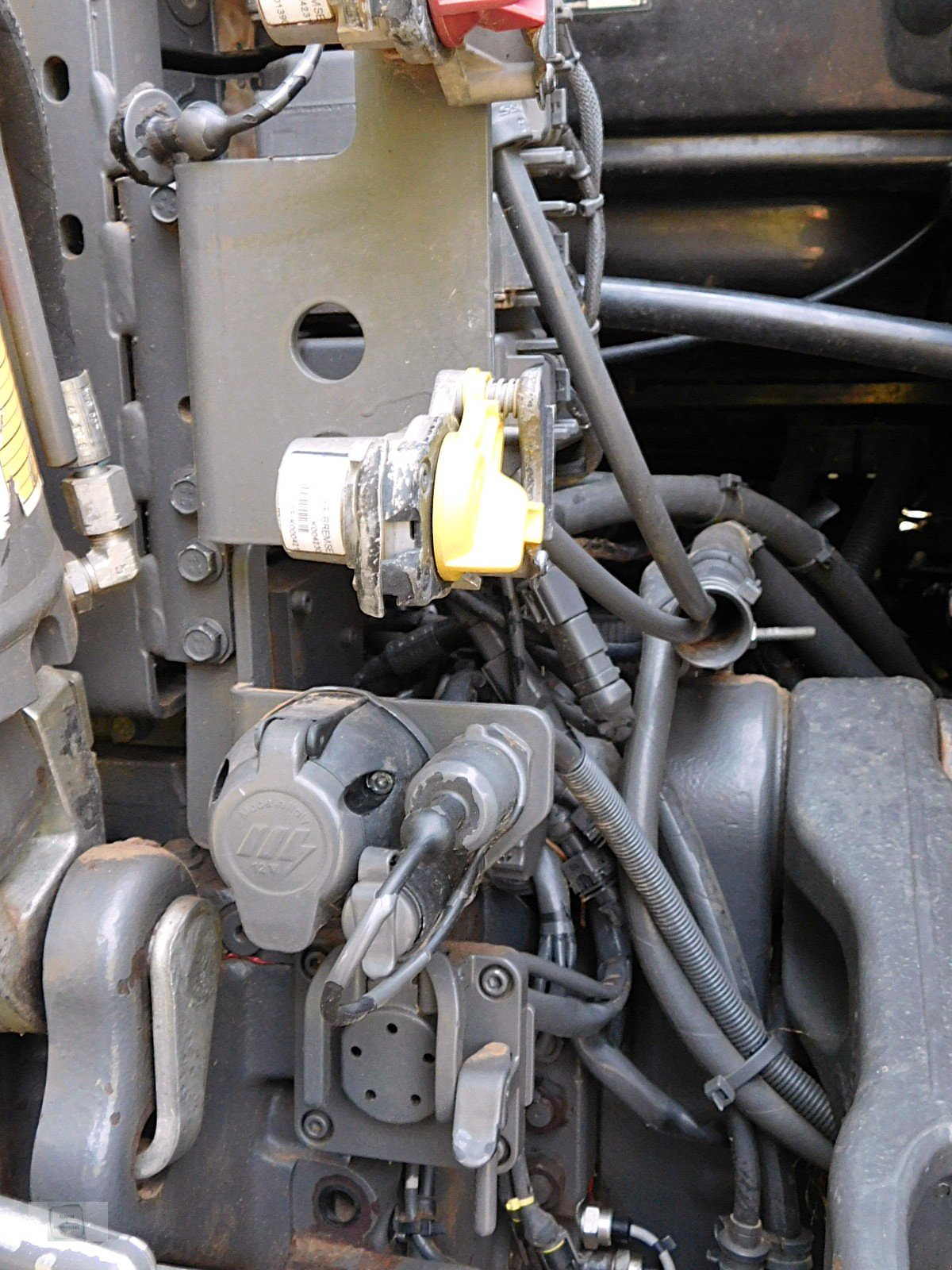 Traktor tip Valtra T174 E D  25 Edition, Gebrauchtmaschine in Gross-Bieberau (Poză 10)