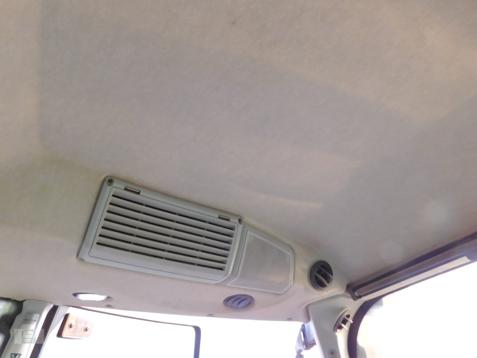 Traktor tip Valtra T174 E D  25 Edition, Gebrauchtmaschine in Gross-Bieberau (Poză 15)