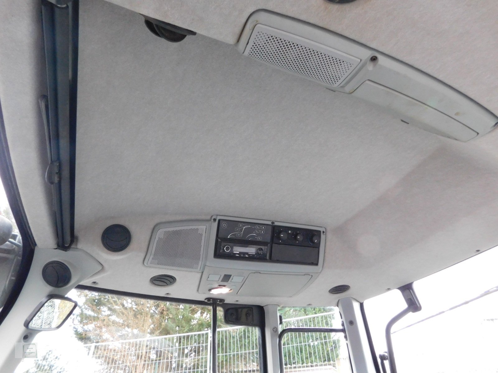 Traktor typu Valtra T174 E D  25 Edition, Gebrauchtmaschine v Gross-Bieberau (Obrázek 10)