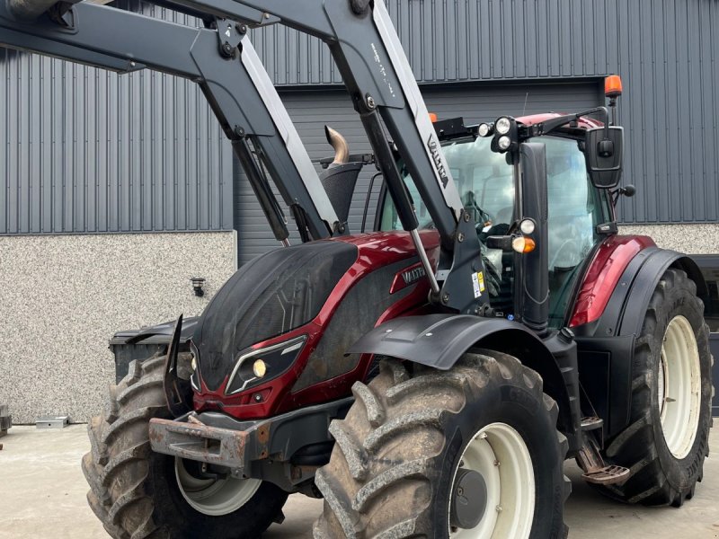Traktor του τύπου Valtra T174 Frontlæsser, Gebrauchtmaschine σε Vejle