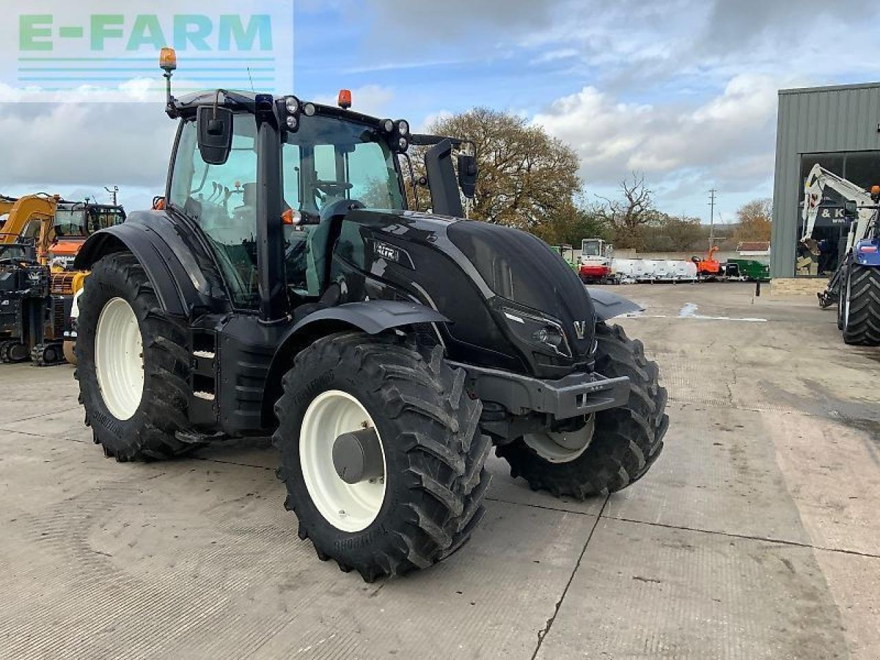 Traktor typu Valtra t174 hi tech tractor (st25043), Gebrauchtmaschine v SHAFTESBURY (Obrázek 9)