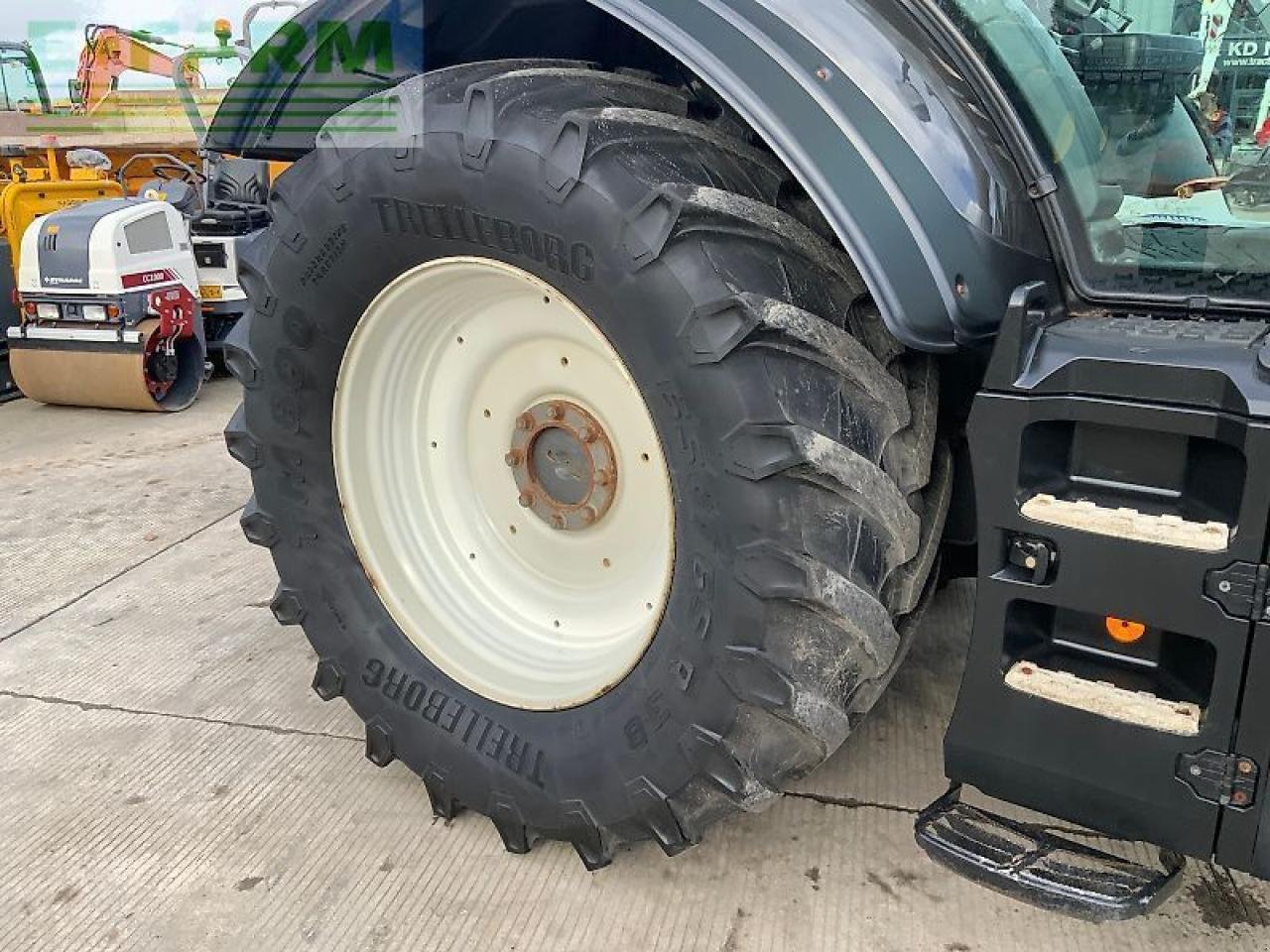 Traktor typu Valtra t174 hi tech tractor (st25043), Gebrauchtmaschine v SHAFTESBURY (Obrázek 11)