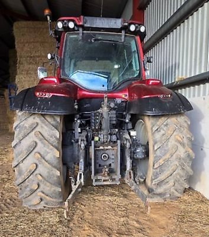 Traktor a típus Valtra T174 VERSU, Gebrauchtmaschine ekkor: PEYROLE (Kép 2)