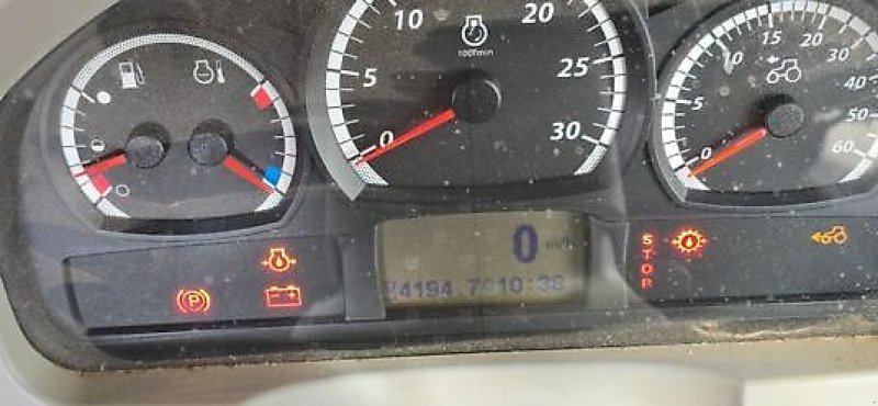 Traktor a típus Valtra T174 VERSU, Gebrauchtmaschine ekkor: PEYROLE (Kép 8)