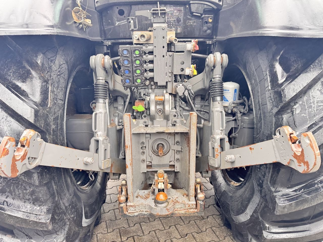 Traktor of the type Valtra T174 Versu, Gebrauchtmaschine in Achterveld (Picture 5)