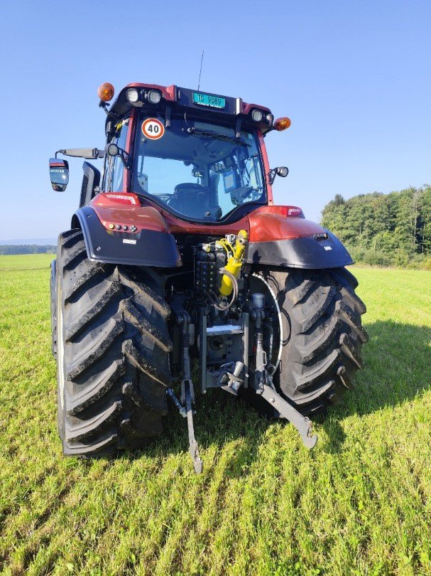 Traktor del tipo Valtra T174 Versu, Gebrauchtmaschine In Raperswilen (Immagine 5)