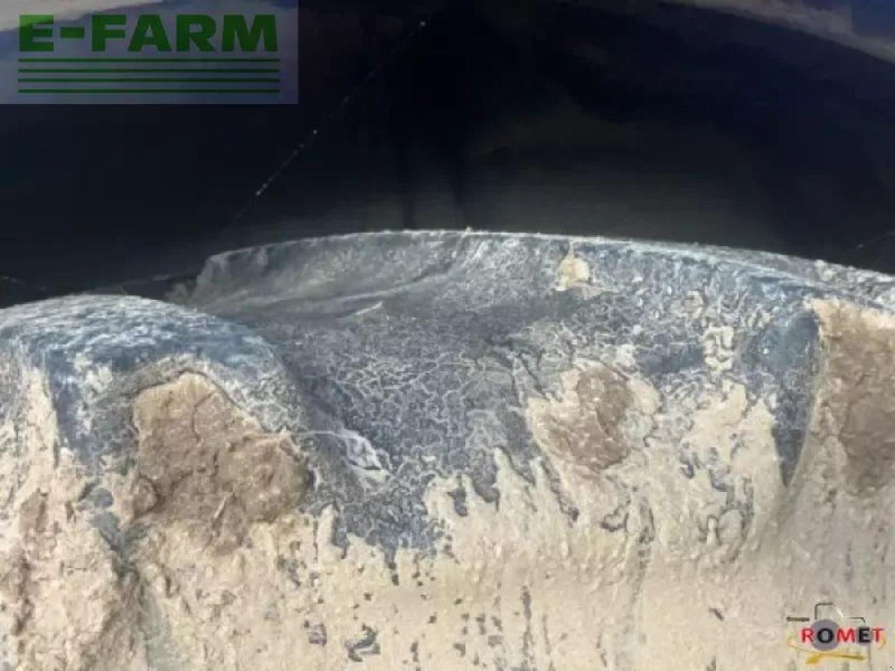 Traktor typu Valtra t174, Gebrauchtmaschine v GENNES-SUR-GLAIZE (Obrázek 10)