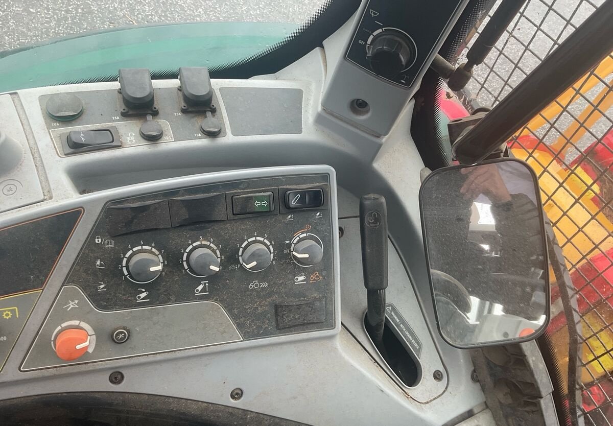 Traktor του τύπου Valtra T174, Gebrauchtmaschine σε Zwettl (Φωτογραφία 25)