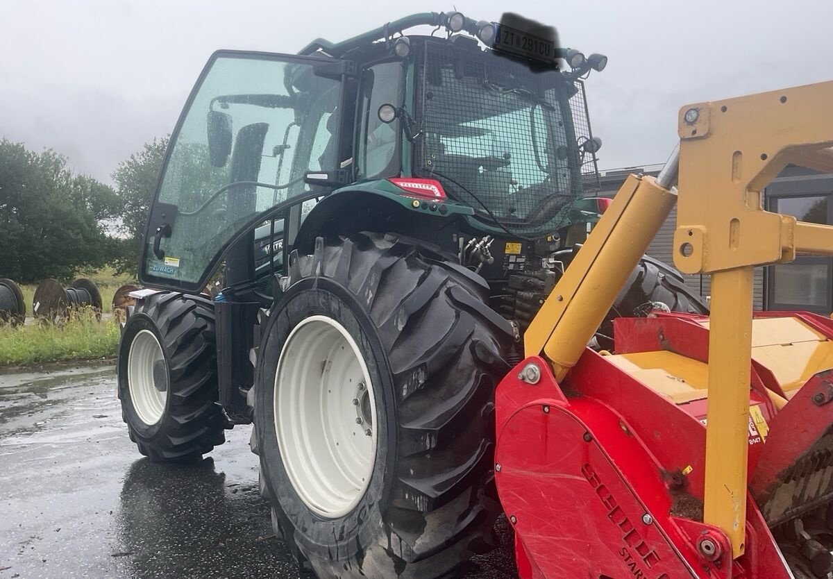 Traktor του τύπου Valtra T174, Gebrauchtmaschine σε Zwettl (Φωτογραφία 4)