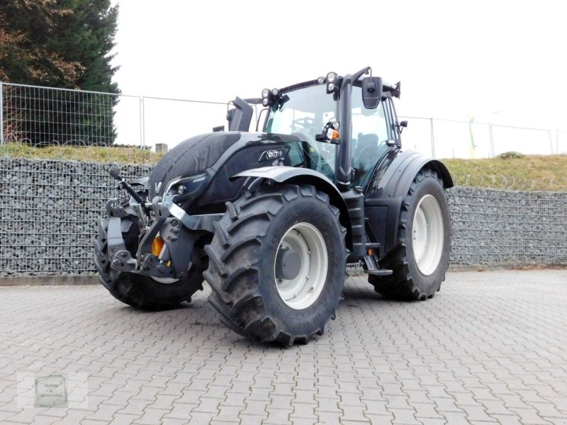 Traktor du type Valtra T174, Gebrauchtmaschine en Gross-Bieberau (Photo 1)