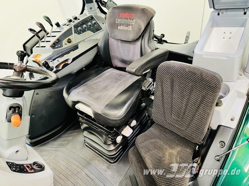 Traktor typu Valtra T174, Gebrauchtmaschine v Sülzetal OT Altenweddingen (Obrázek 10)