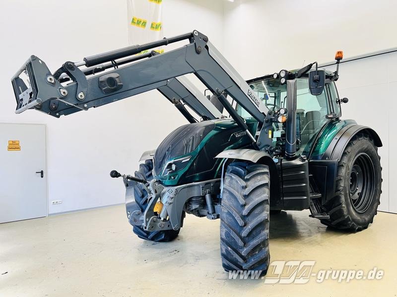 Traktor typu Valtra T174, Gebrauchtmaschine v Sülzetal OT Altenweddingen (Obrázek 1)
