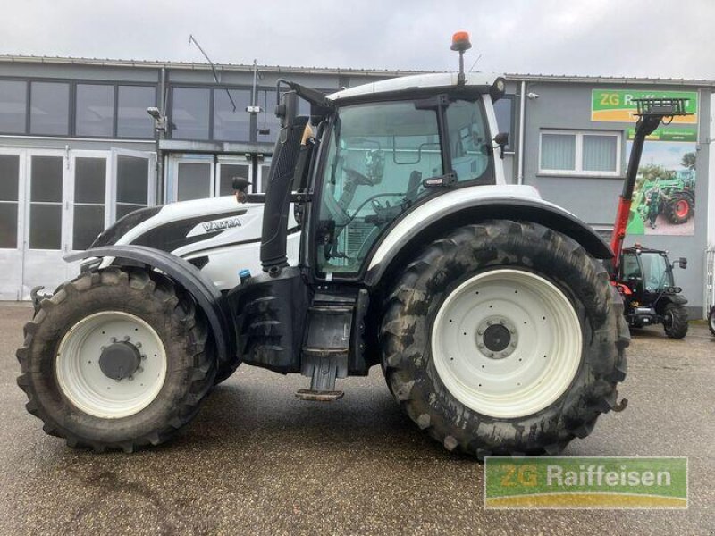 Traktor от тип Valtra T174, Gebrauchtmaschine в Bühl (Снимка 10)