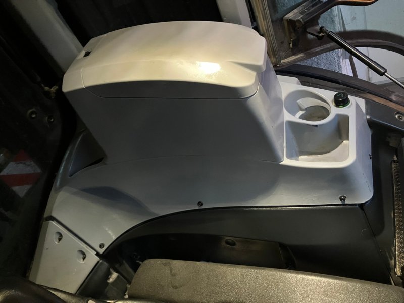 Traktor des Typs Valtra T174e D, Gebrauchtmaschine in Mertingen (Bild 1)