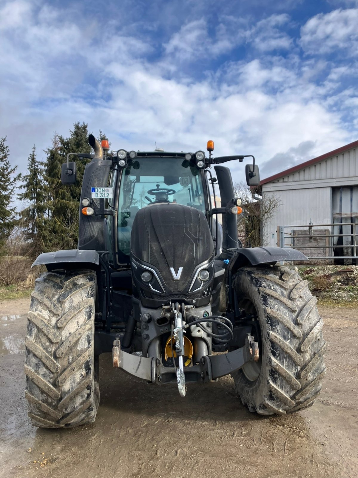 Traktor za tip Valtra T174e D, Gebrauchtmaschine u Mertingen (Slika 3)