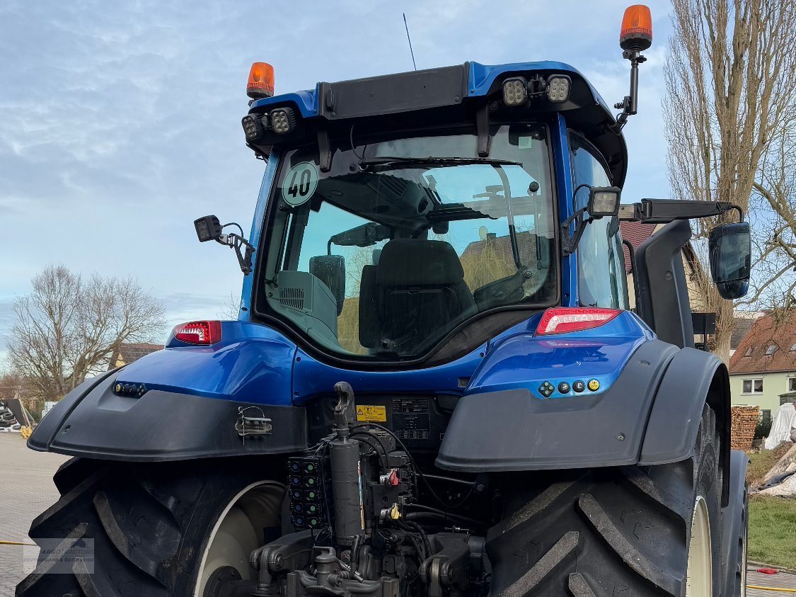 Traktor of the type Valtra T174e V, Gebrauchtmaschine in Burgoberbach (Picture 7)