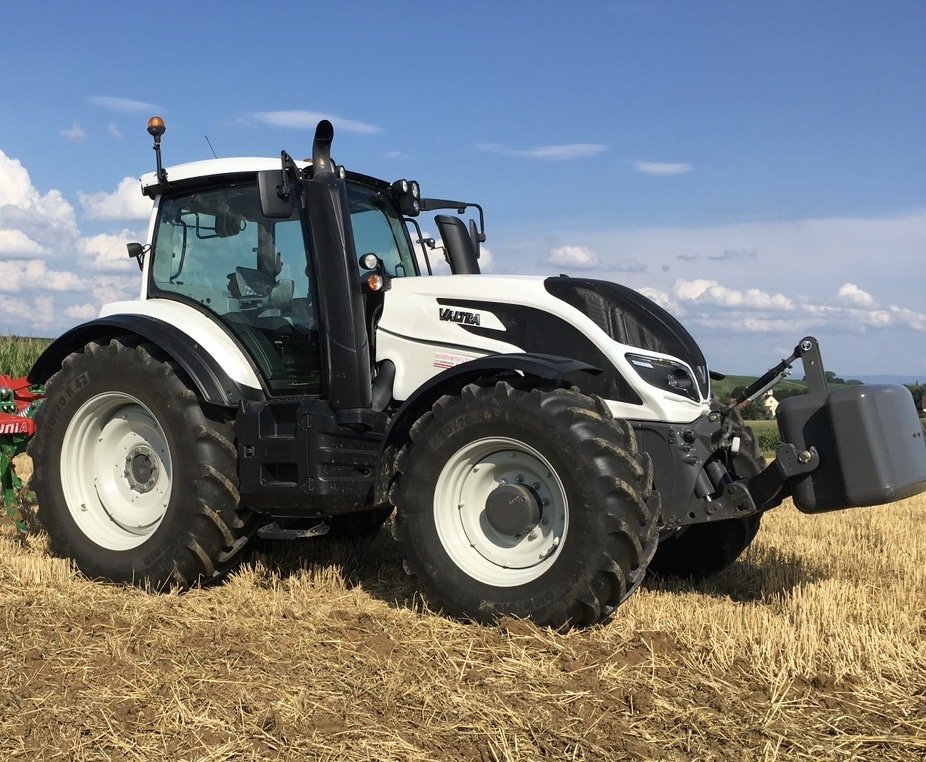 Traktor za tip Valtra T174e, Gebrauchtmaschine u Steinseltz (Slika 1)