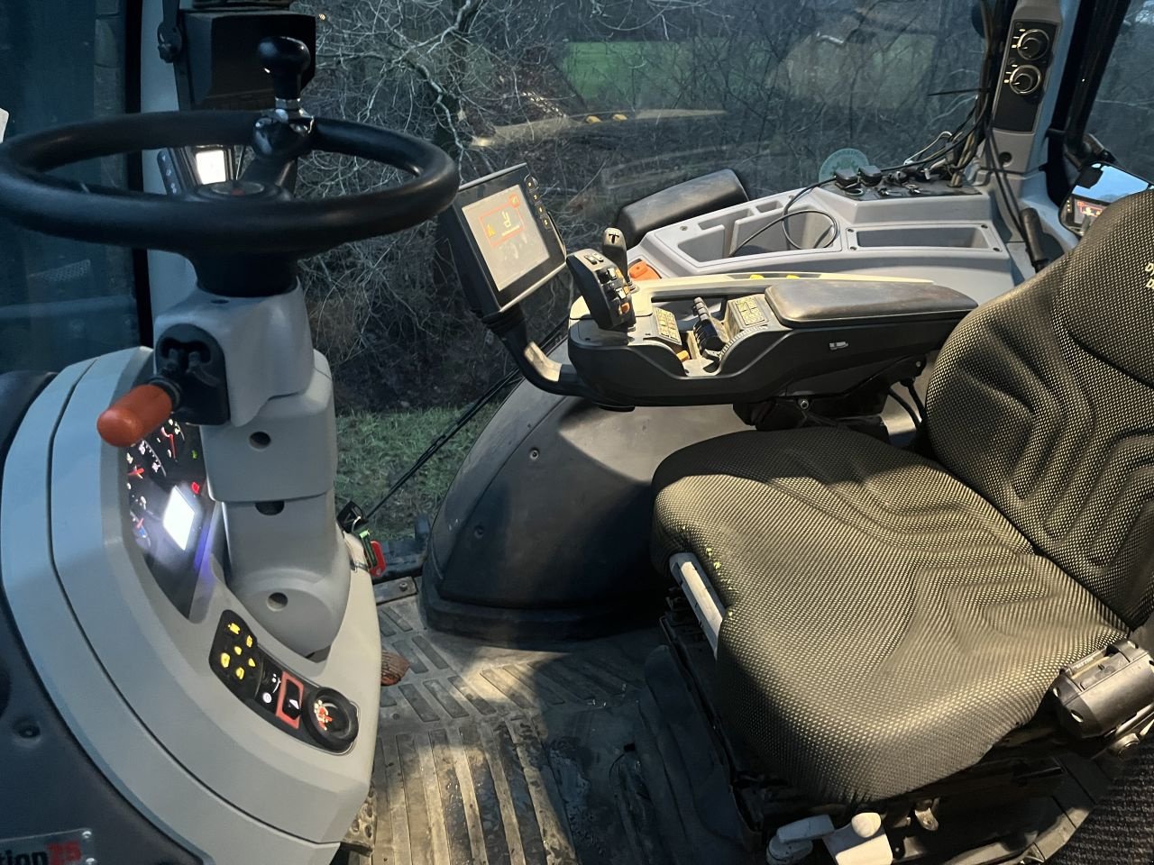 Traktor a típus Valtra T174ED, Gebrauchtmaschine ekkor: Nieuw Heeten (Kép 6)