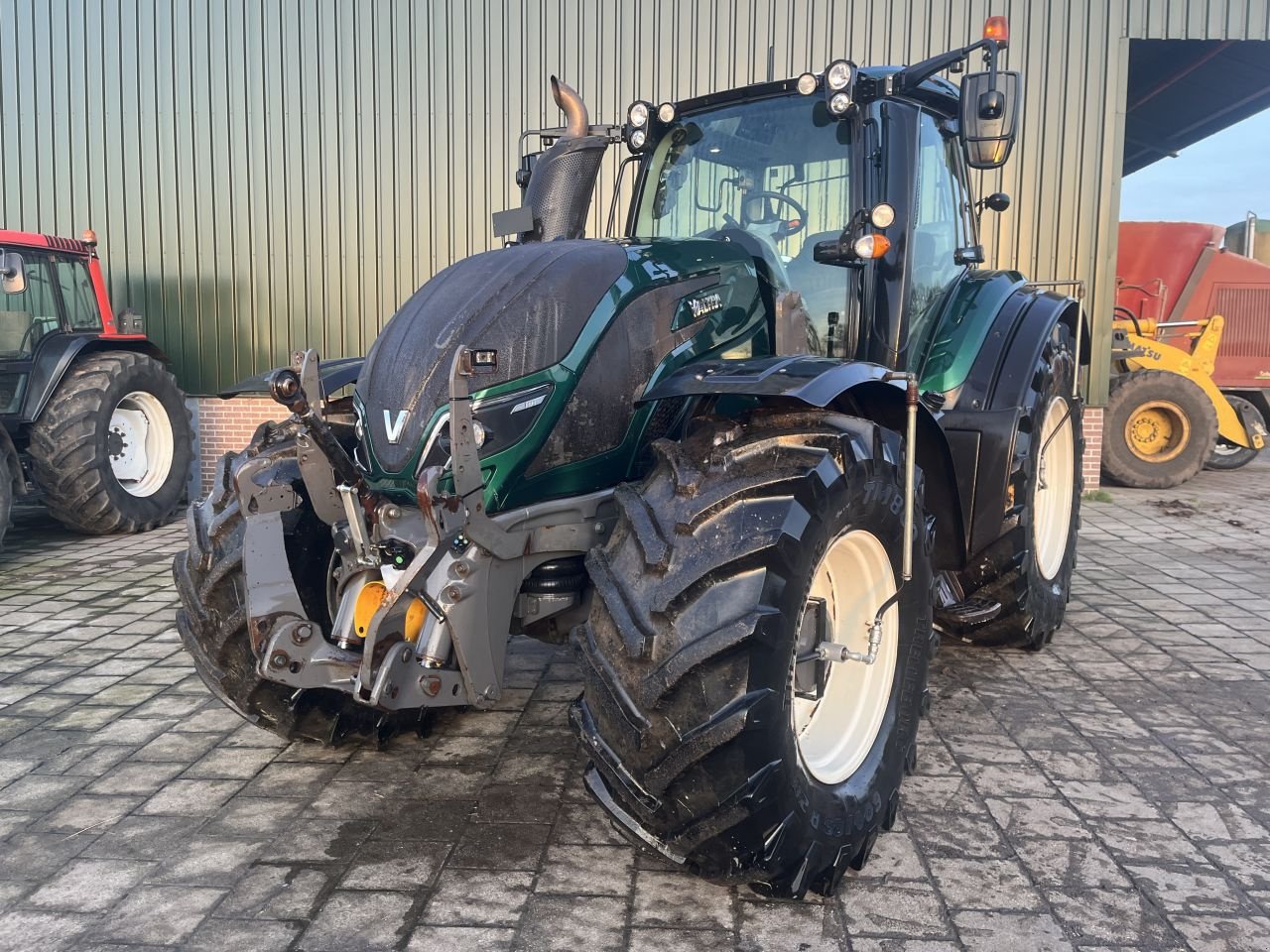 Traktor a típus Valtra T174ED, Gebrauchtmaschine ekkor: Nieuw Heeten (Kép 2)