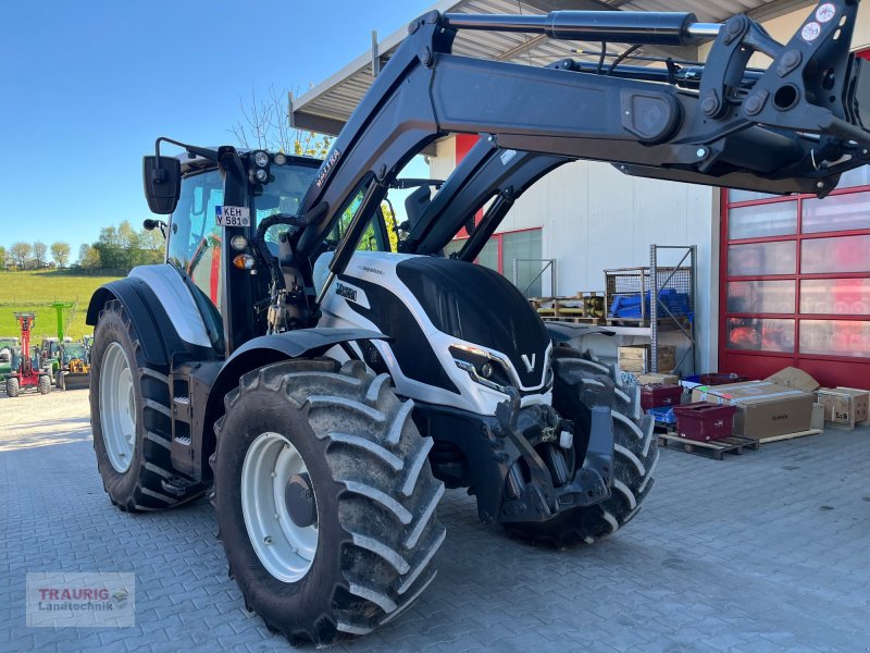 Traktor Türe ait Valtra T175 A mit FL, Gebrauchtmaschine içinde Mainburg/Wambach (resim 1)