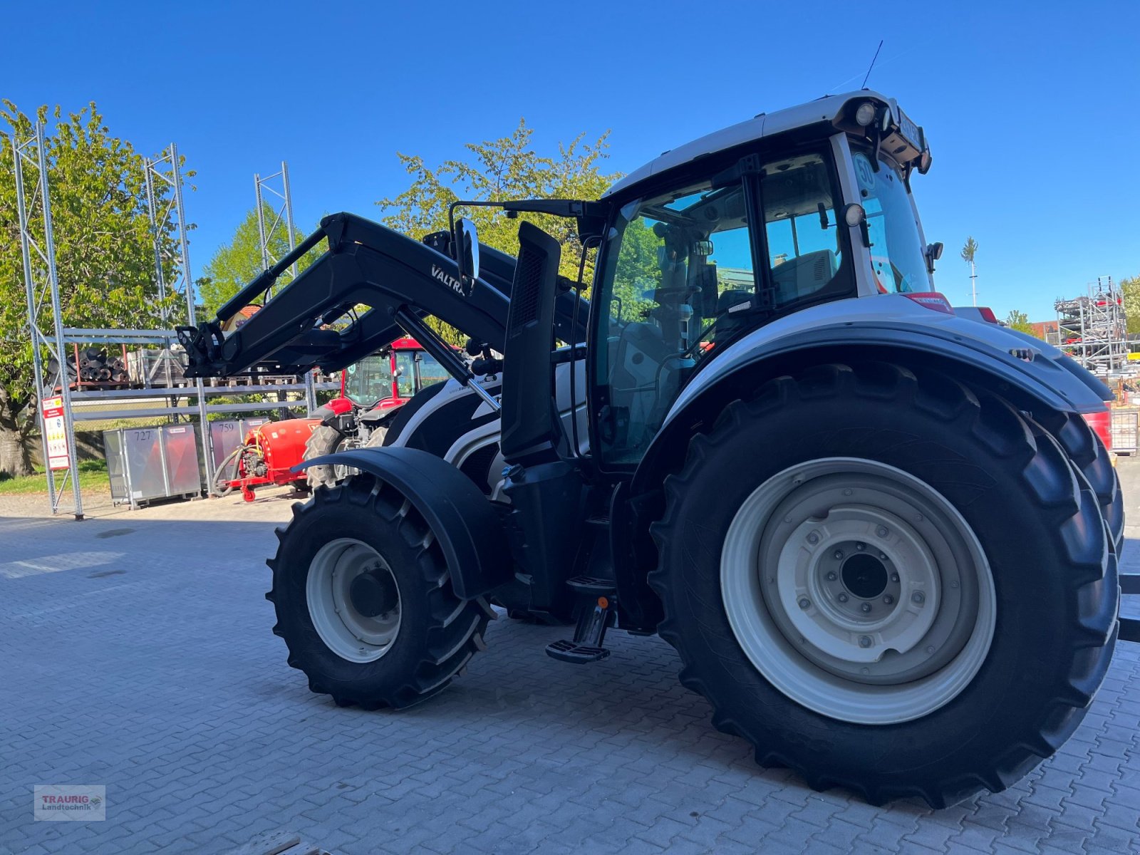 Traktor tipa Valtra T175 A mit FL, Gebrauchtmaschine u Mainburg/Wambach (Slika 20)