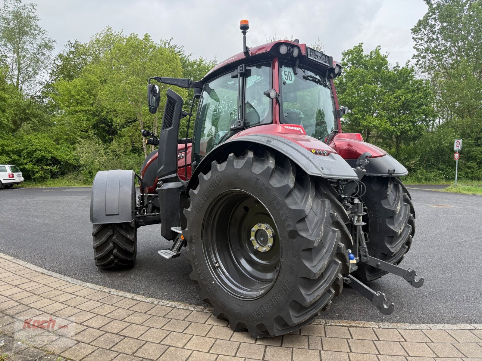 Traktor van het type Valtra T175 D, Neumaschine in Neumarkt / Pölling (Foto 9)