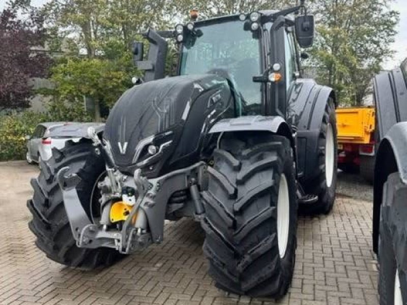 Traktor of the type Valtra T175 Ecpower Active, 321 hours!, Gebrauchtmaschine in Marknesse (Picture 1)