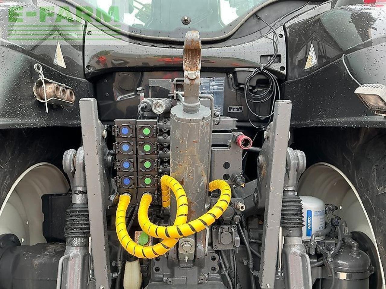 Traktor of the type Valtra t175 versu tractor (st25520) Versu, Gebrauchtmaschine in SHAFTESBURY (Picture 17)