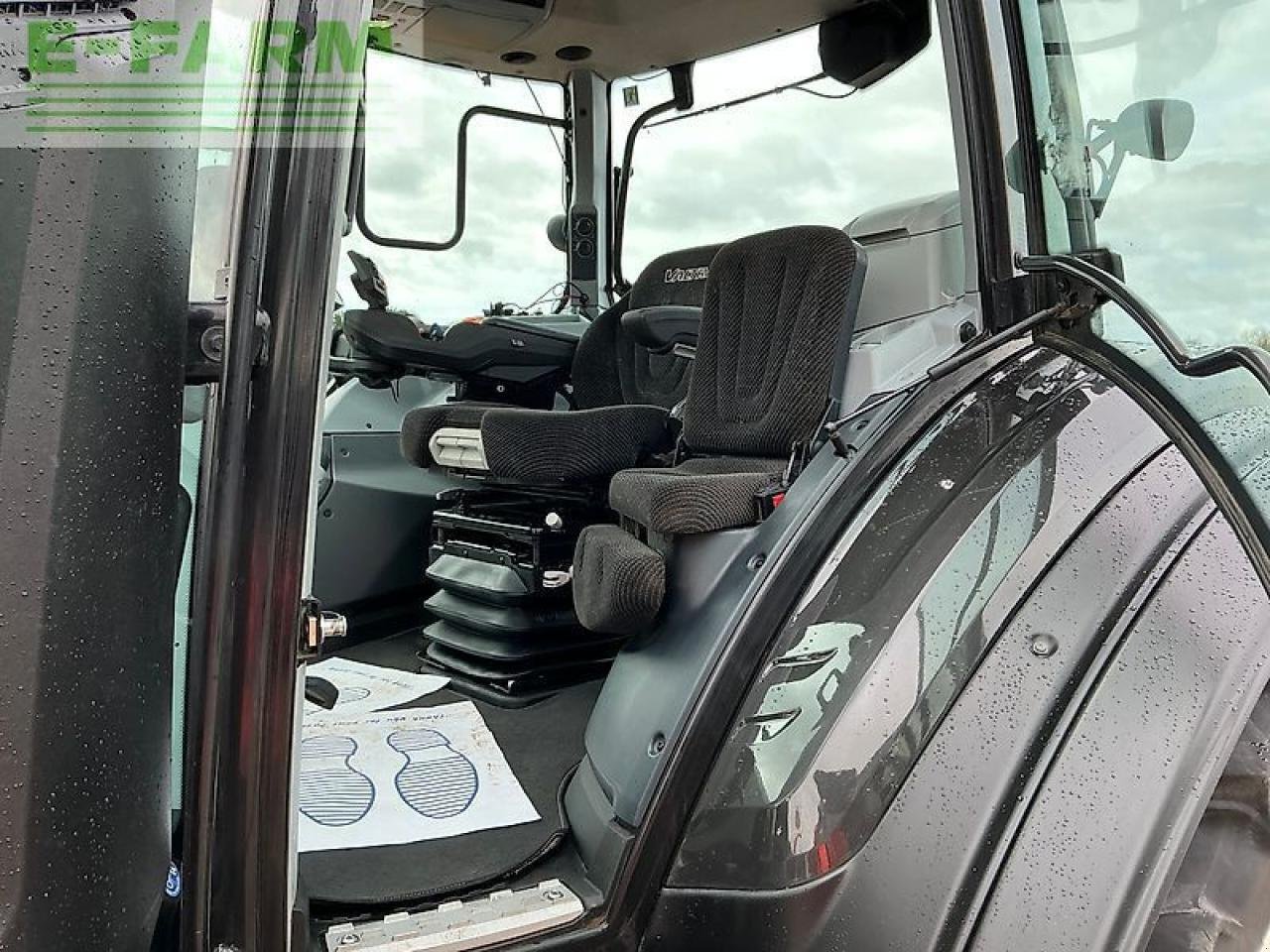 Traktor of the type Valtra t175 versu tractor (st25520) Versu, Gebrauchtmaschine in SHAFTESBURY (Picture 19)