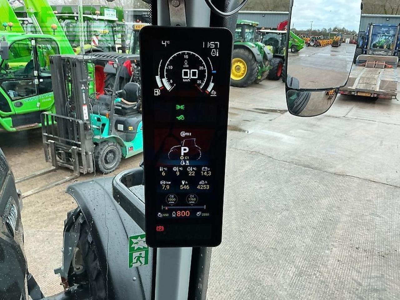 Traktor of the type Valtra t175 versu tractor (st25520) Versu, Gebrauchtmaschine in SHAFTESBURY (Picture 25)