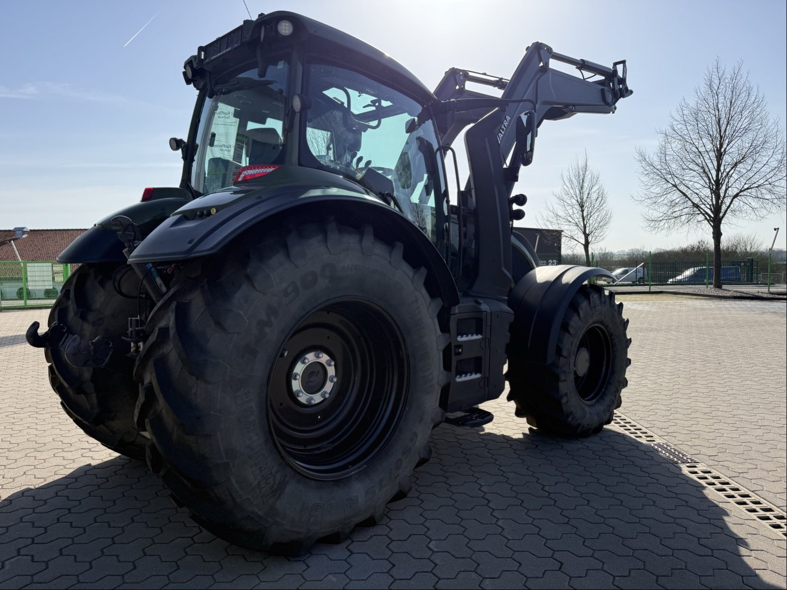 Traktor Türe ait Valtra T175e Active, Gebrauchtmaschine içinde Gadebusch (resim 5)