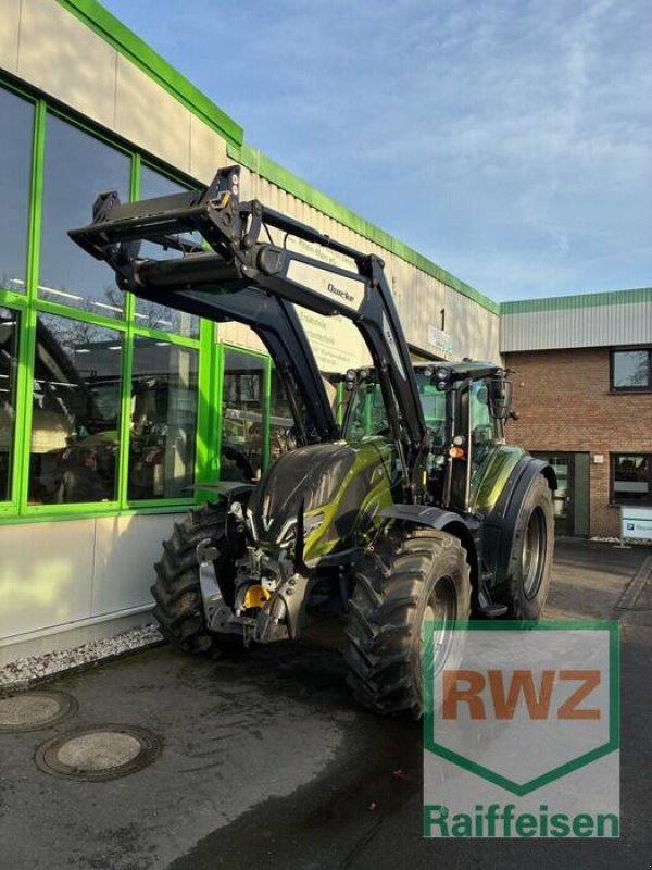 Traktor типа Valtra T175eA, Gebrauchtmaschine в Wittlich (Фотография 2)