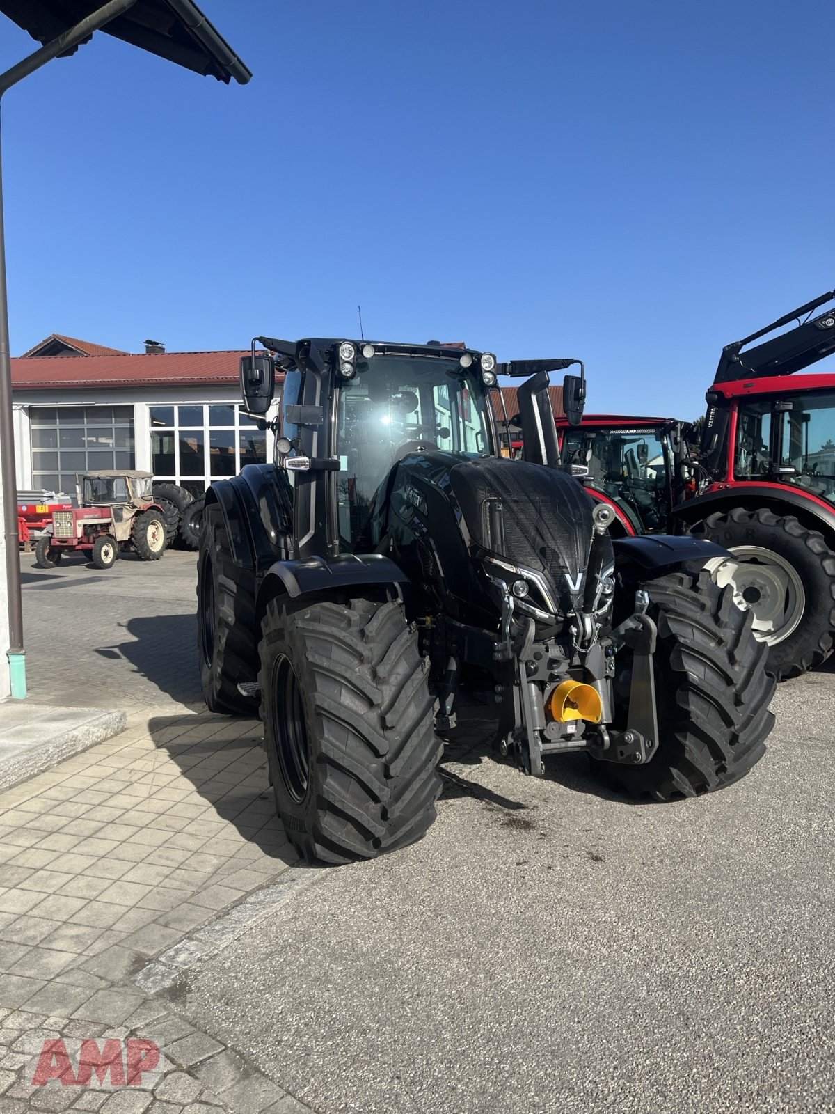 Traktor typu Valtra T175eD, Neumaschine v Teising (Obrázek 2)