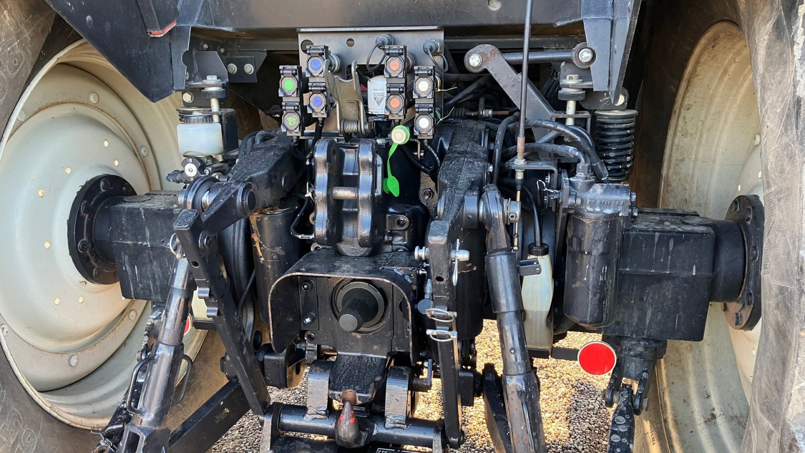 Traktor des Typs Valtra T190 CR --- Common Rail motor ---, Gebrauchtmaschine in Høng (Bild 4)