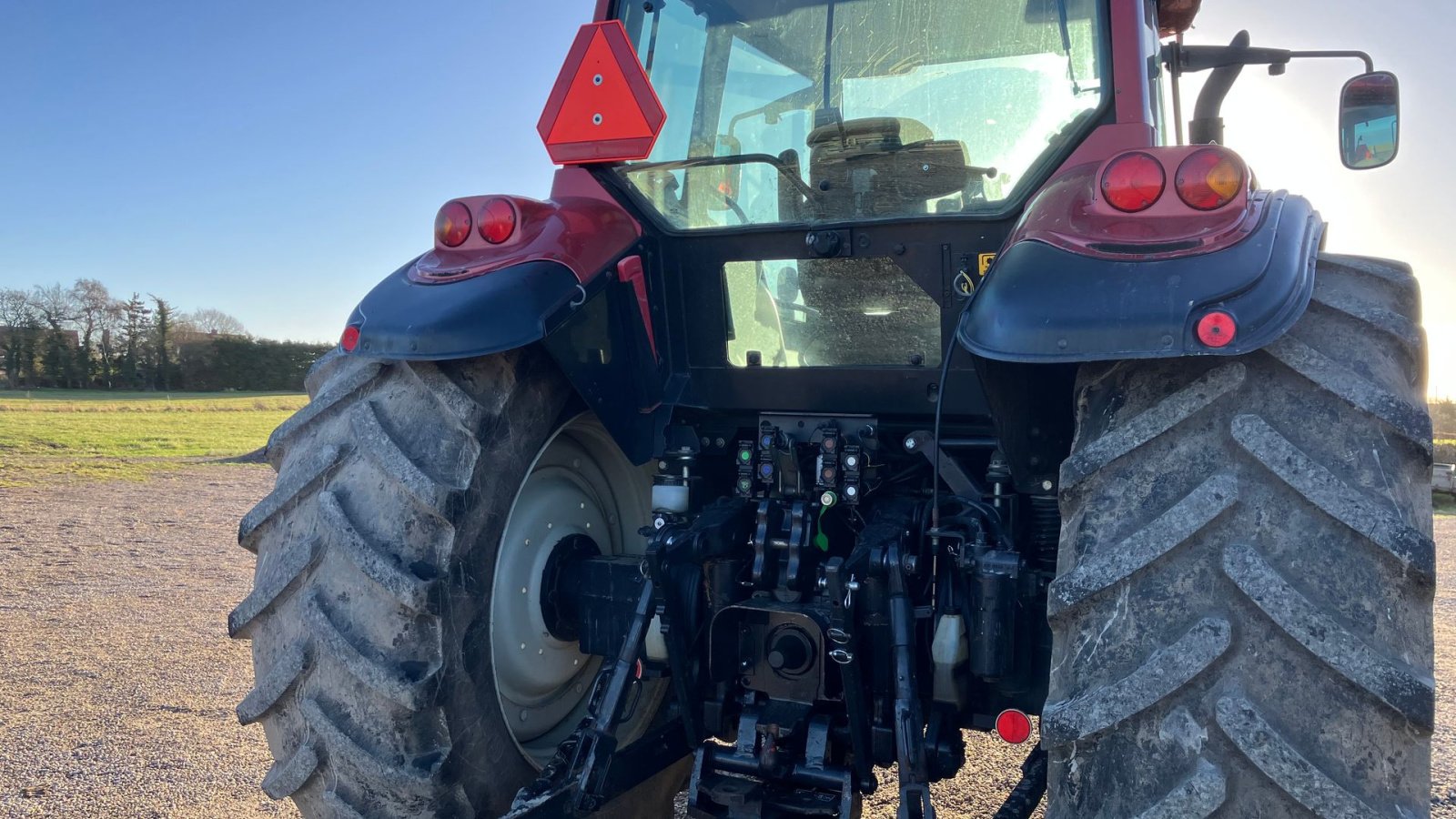 Traktor typu Valtra T190 CR      ---      RESEVERET ---, Gebrauchtmaschine v Høng (Obrázek 3)